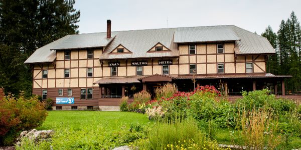 Izaak Walton Inn