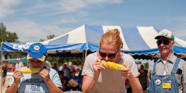 Huntely Project Threshing Bee