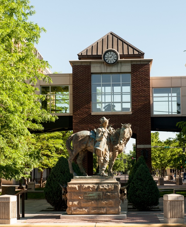 C.M. Russell statue outside the C.M. Russell Museum