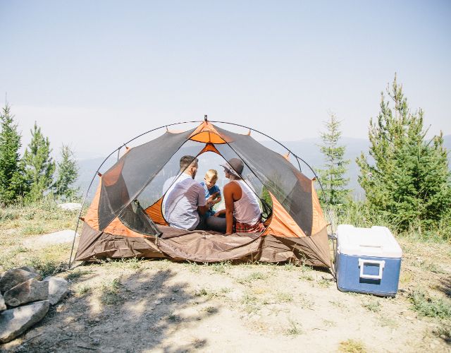 camping outside of garnet