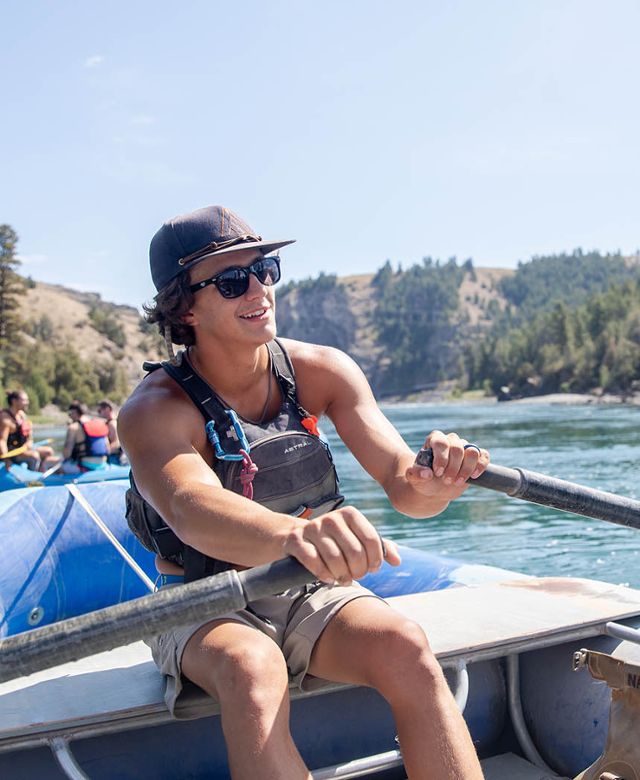 Guide rafting the Yellowstone