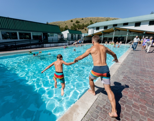 Chico Hot Springs