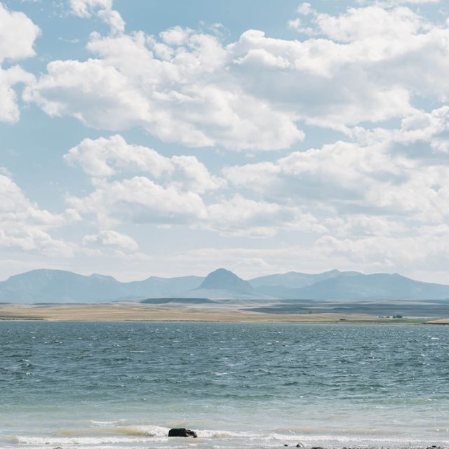 Willow Creek Reservoir with Egg Mountain